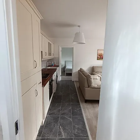 Myothernest - Convenient 2-bedroom In Lägenhet Dublin